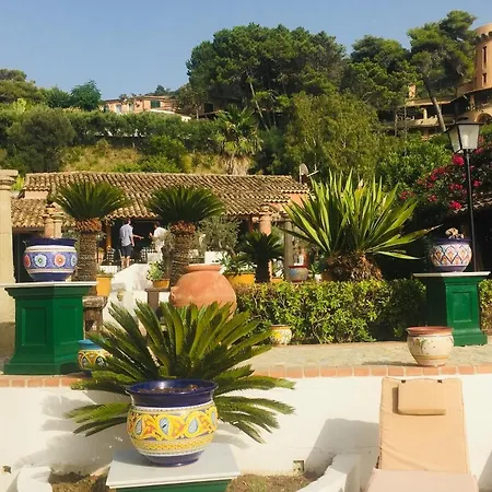 Guest house Residenza Spagnola Parghelia