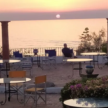 게스트하우스 Residenza Spagnola 4*